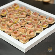 Load image into Gallery viewer, One Tray contains 30 Premium Foie Gras Canapes that can be delivered to you in Greater London - Livraison Canapes Pour Noel a Londres