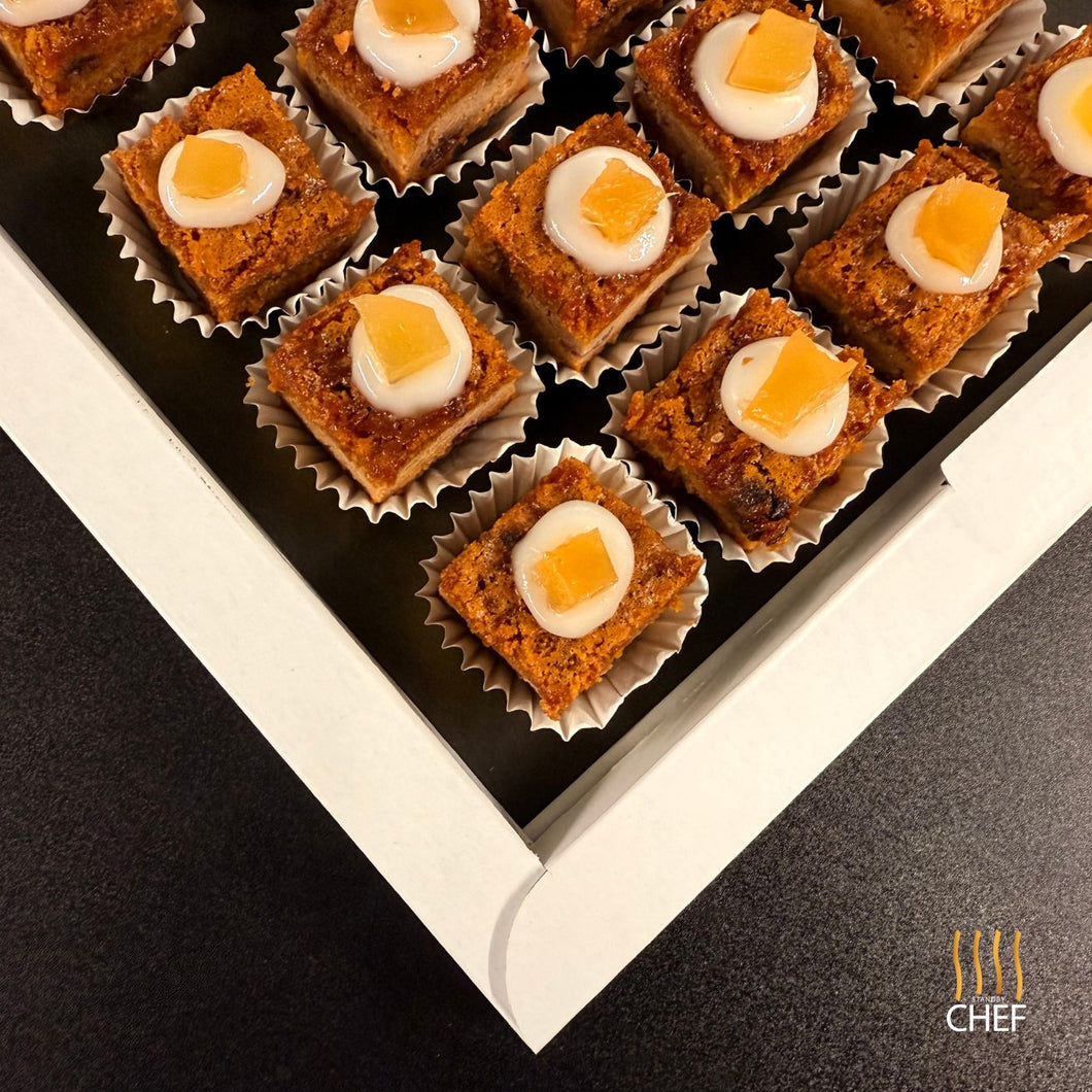 One try contains 30 canapes size cakes.
Made to order Sweet Canapes catering for your party