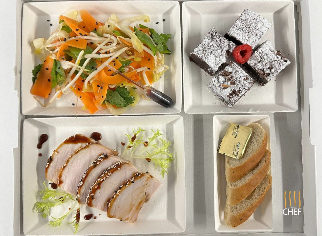 Executive Lunch Tray - CHICKEN - Hoi Sin Chicken Sesame Crust
