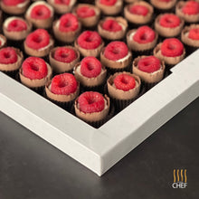 Load image into Gallery viewer, sweet canapes catering for delivery at your party in London
